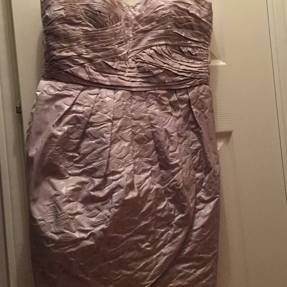 Beautiful champagne strapless cocktail dress - Picture 4 of 5